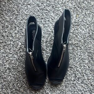 Charlotte Russe Heeled Block Sandals, Black, Size 11